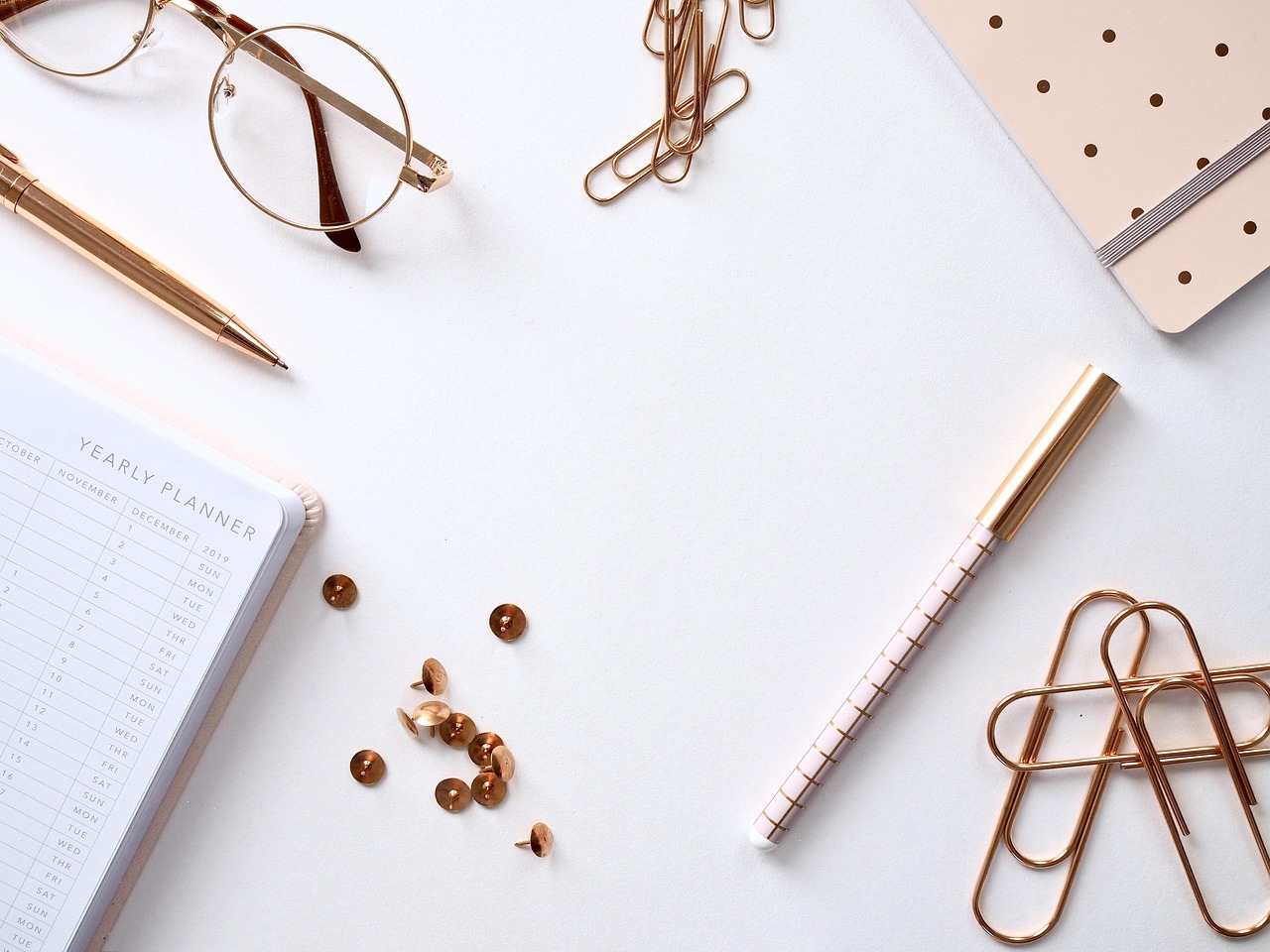 Ten Minutes, No Rules: The Case for a Messy, Unedited Journal
